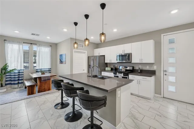 $360,000 | 11256 Rainbow Peak Avenue, Unit 208, Las Vegas, NV 89135