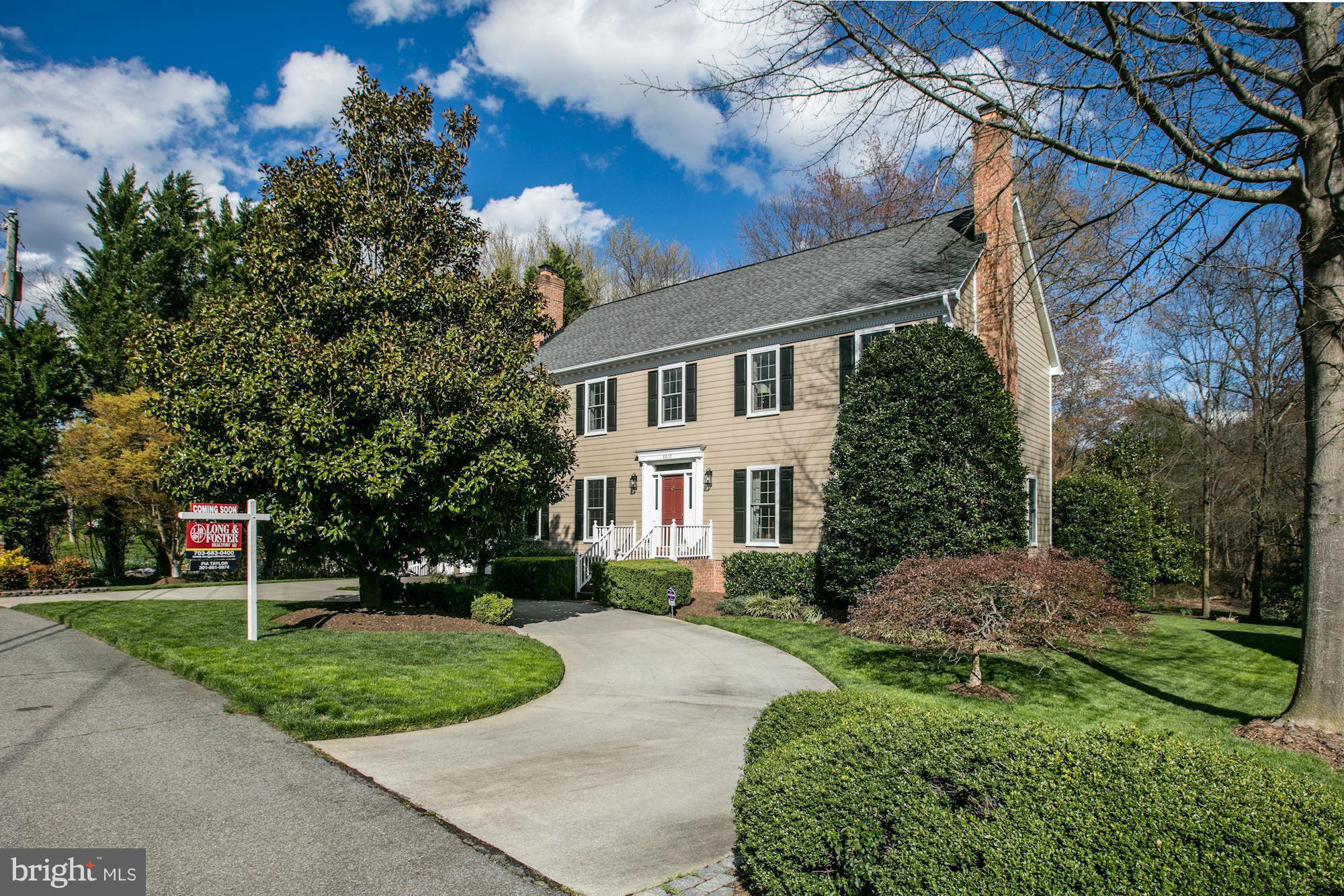 8819 Gateshead Road Alexandria, VA 22309 - Photo 2 of 30 Exterior (Front)