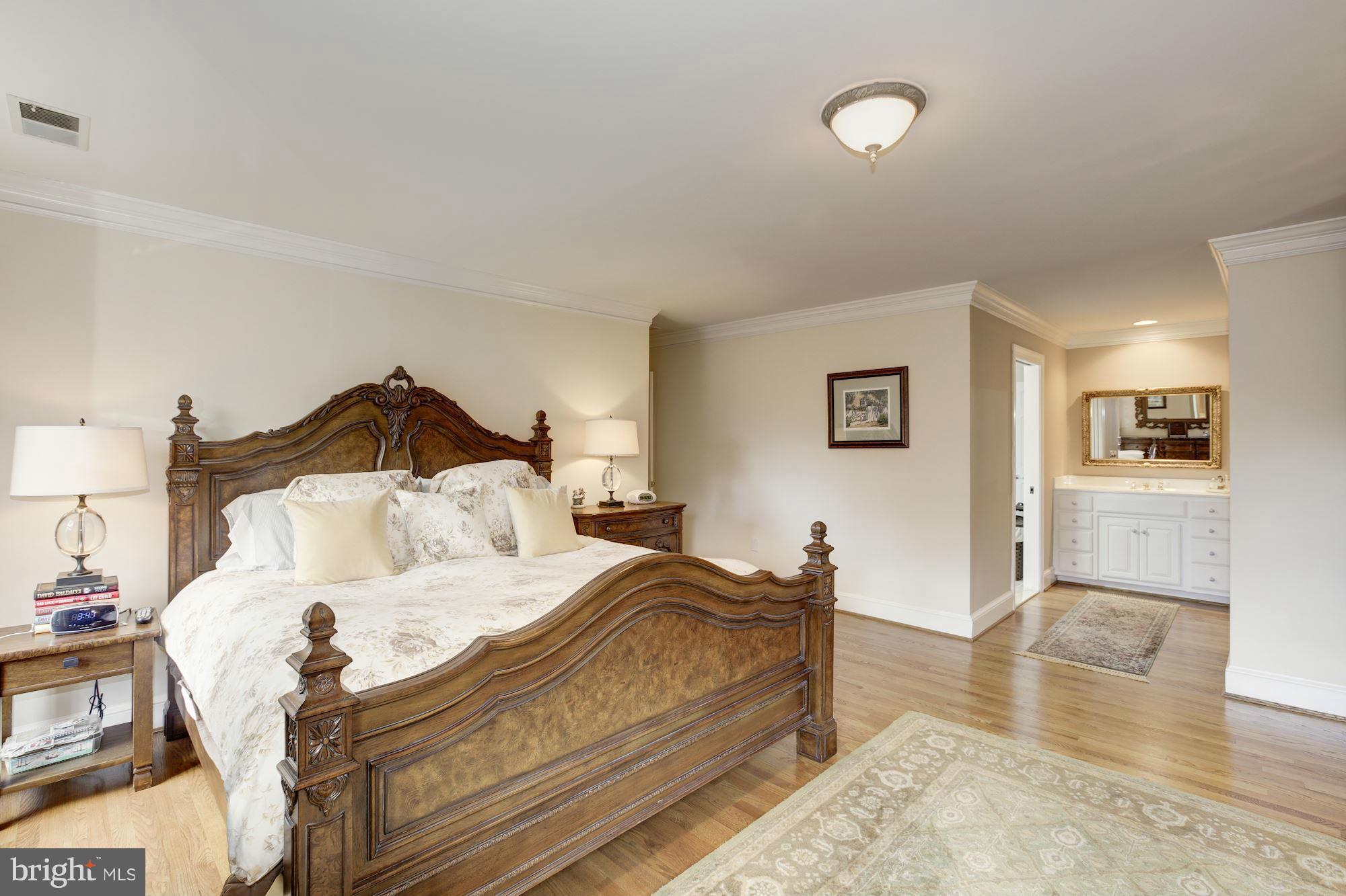 8819 Gateshead Road Alexandria, VA 22309 - Photo 22 of 30 Bedroom (Master)
