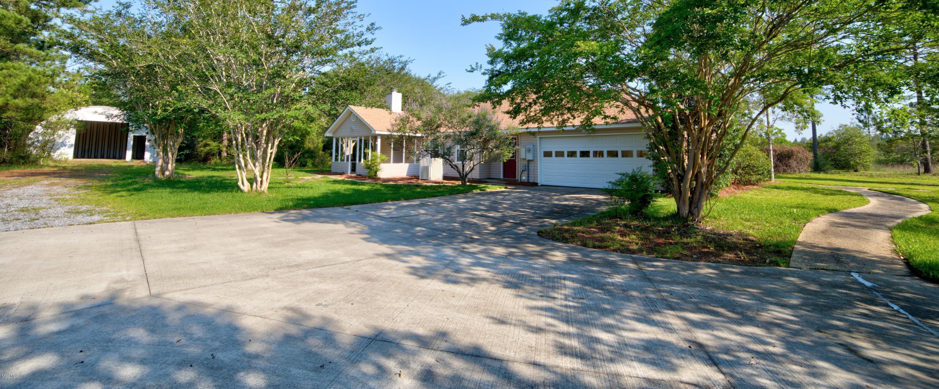 17401 Rayford Shumock Road Moss Point, MS 39562 - Photo 3 of 31 3