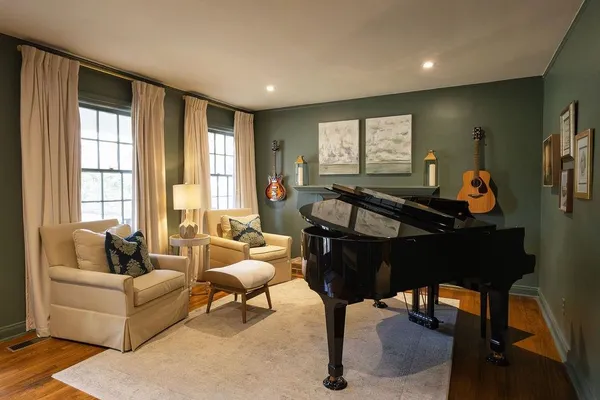 $3,800 | 3719 South Woodland Drive, Memphis, TN 38111