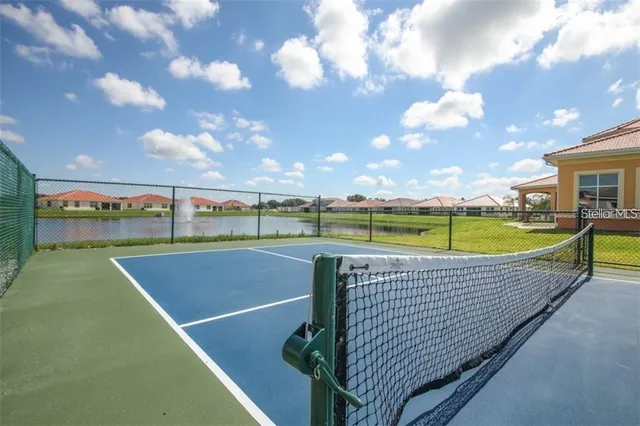 a view of a tennis court