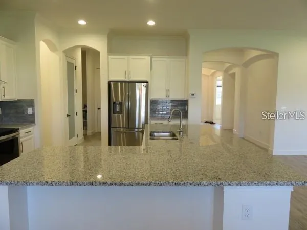 $2,995 | 6915 Indus Valley Circle, Parrish, FL 34219