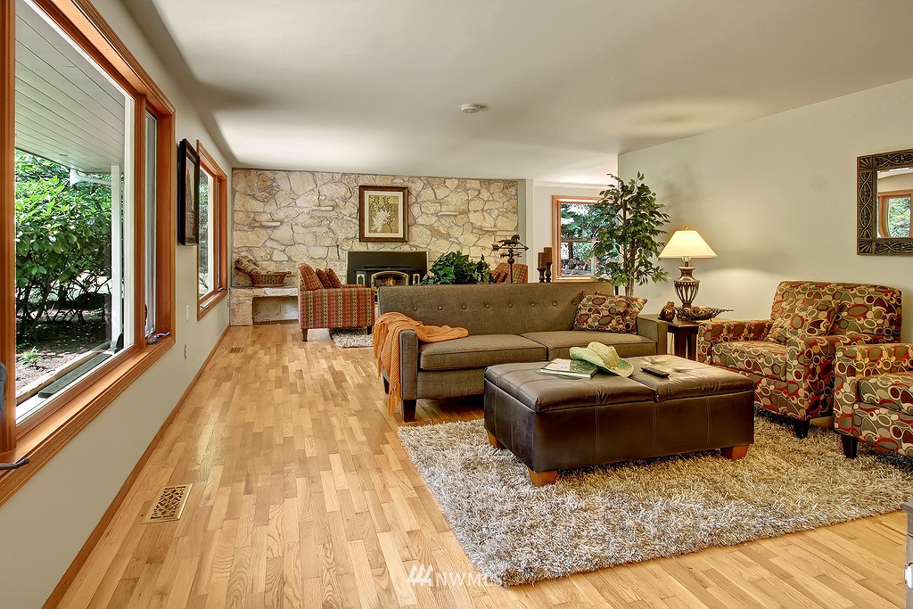 4321 200th Street Southeast Bothell, WA 98012 - Photo 4 of 20