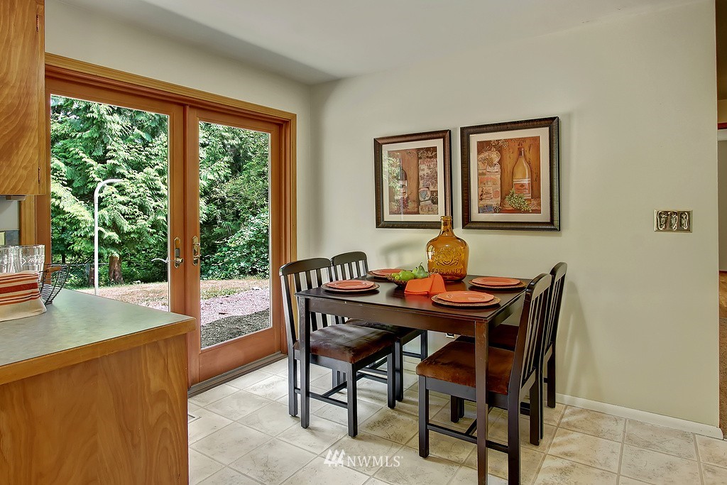 4321 200th Street Southeast Bothell, WA 98012 - Photo 10 of 20