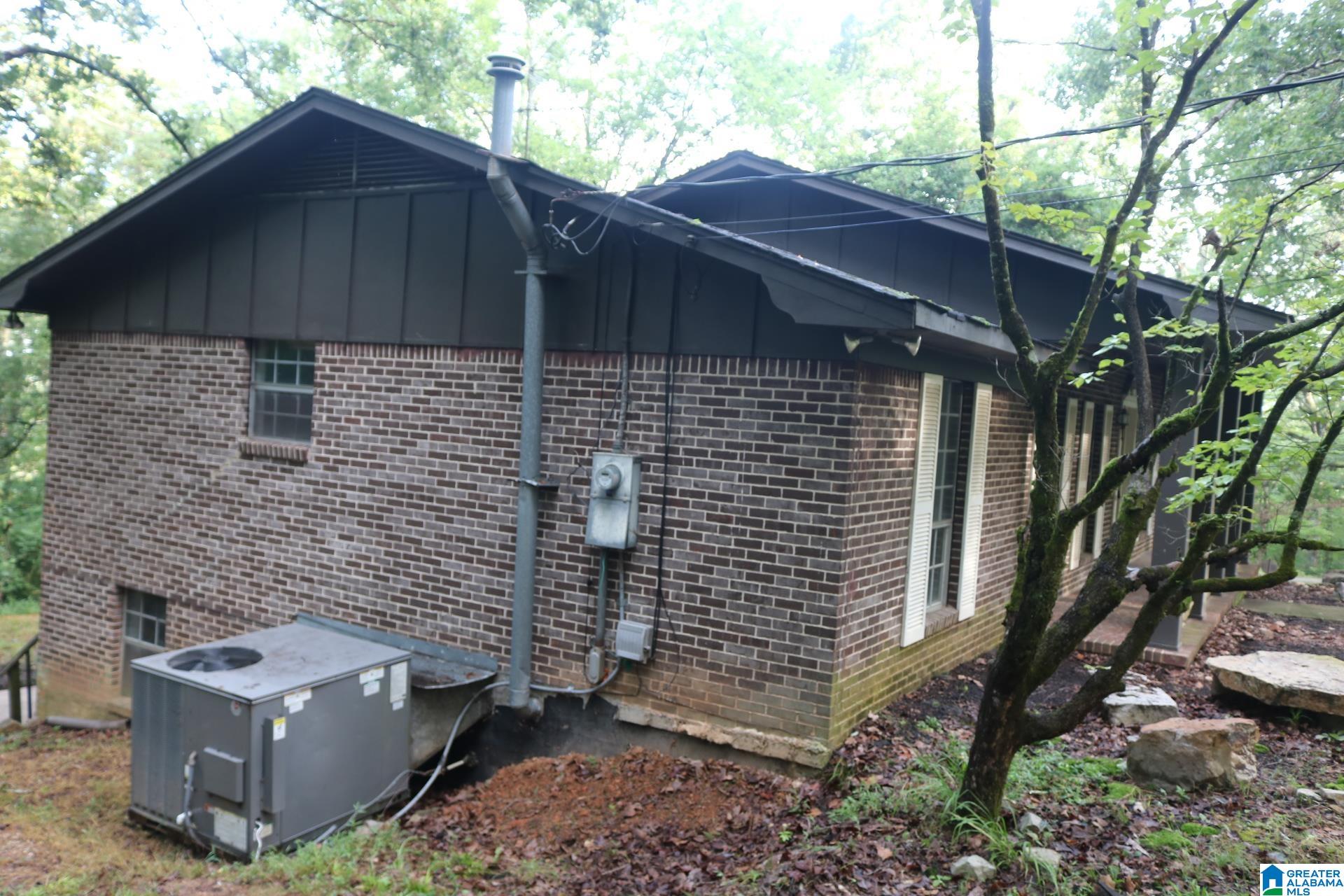 3566 15th Street Road Bessemer, AL 35023 - Photo 4 of 37