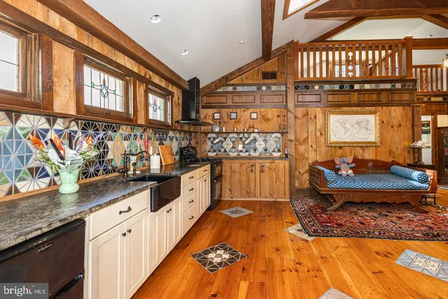 a view of an entryway