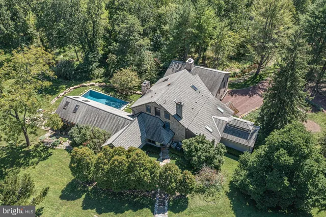 an aerial view of a trees