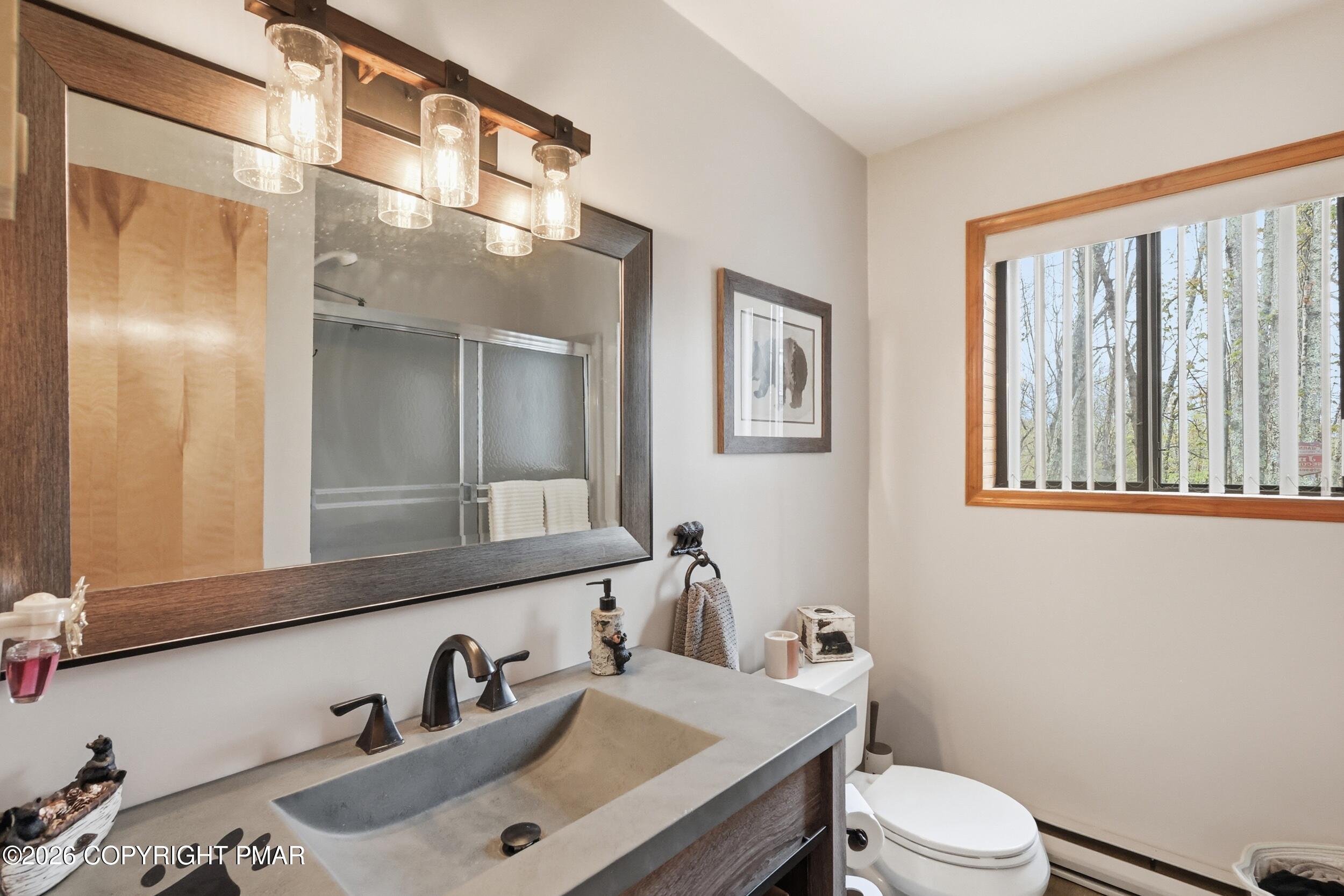 282 Blue Ridge Drive Canadensis, PA 18325 - Photo 34 of 59 2nd Bathroom
