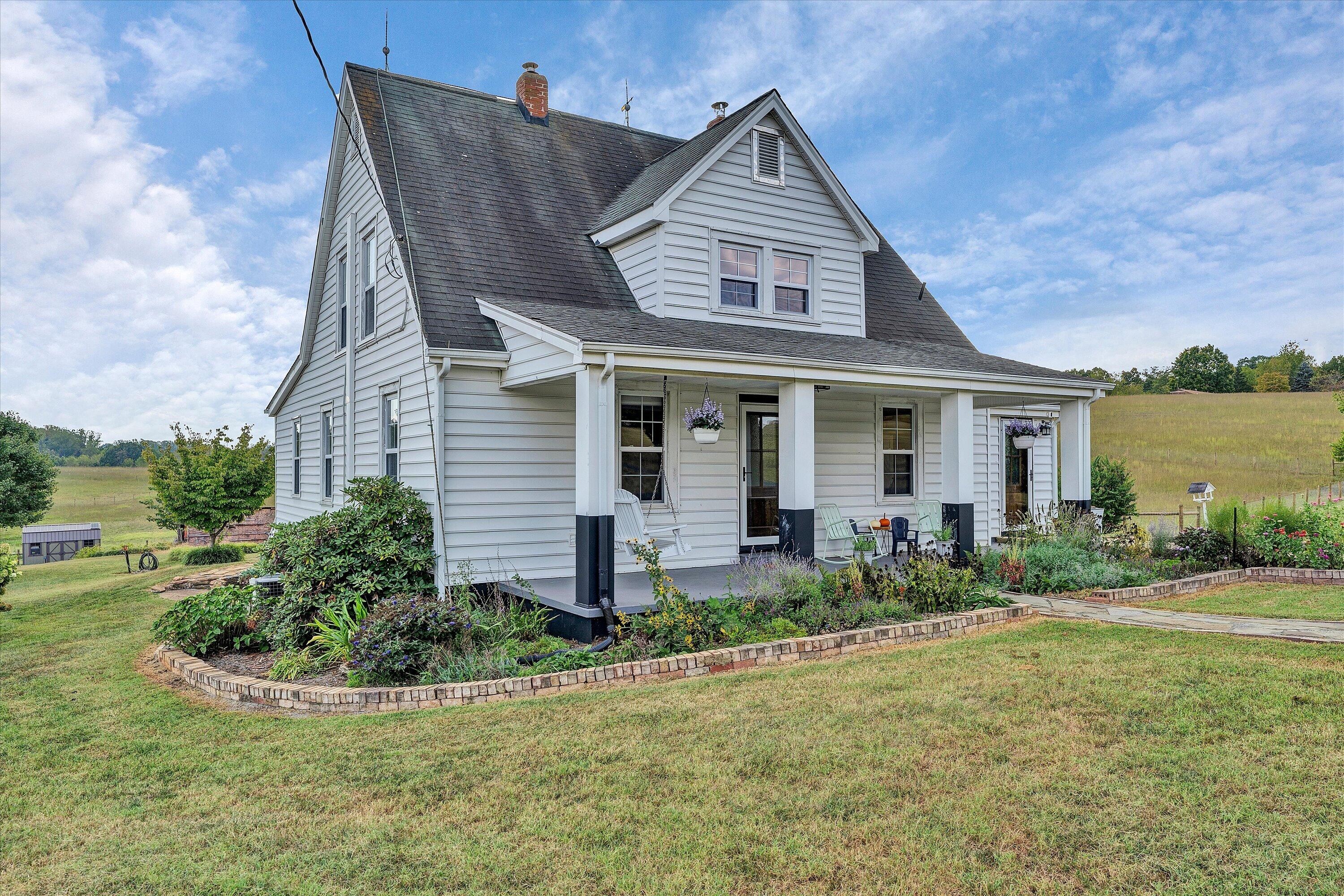 6200 Stewartsville Road Moneta, VA 24121 - Photo 7 of 71 07-DSC04296