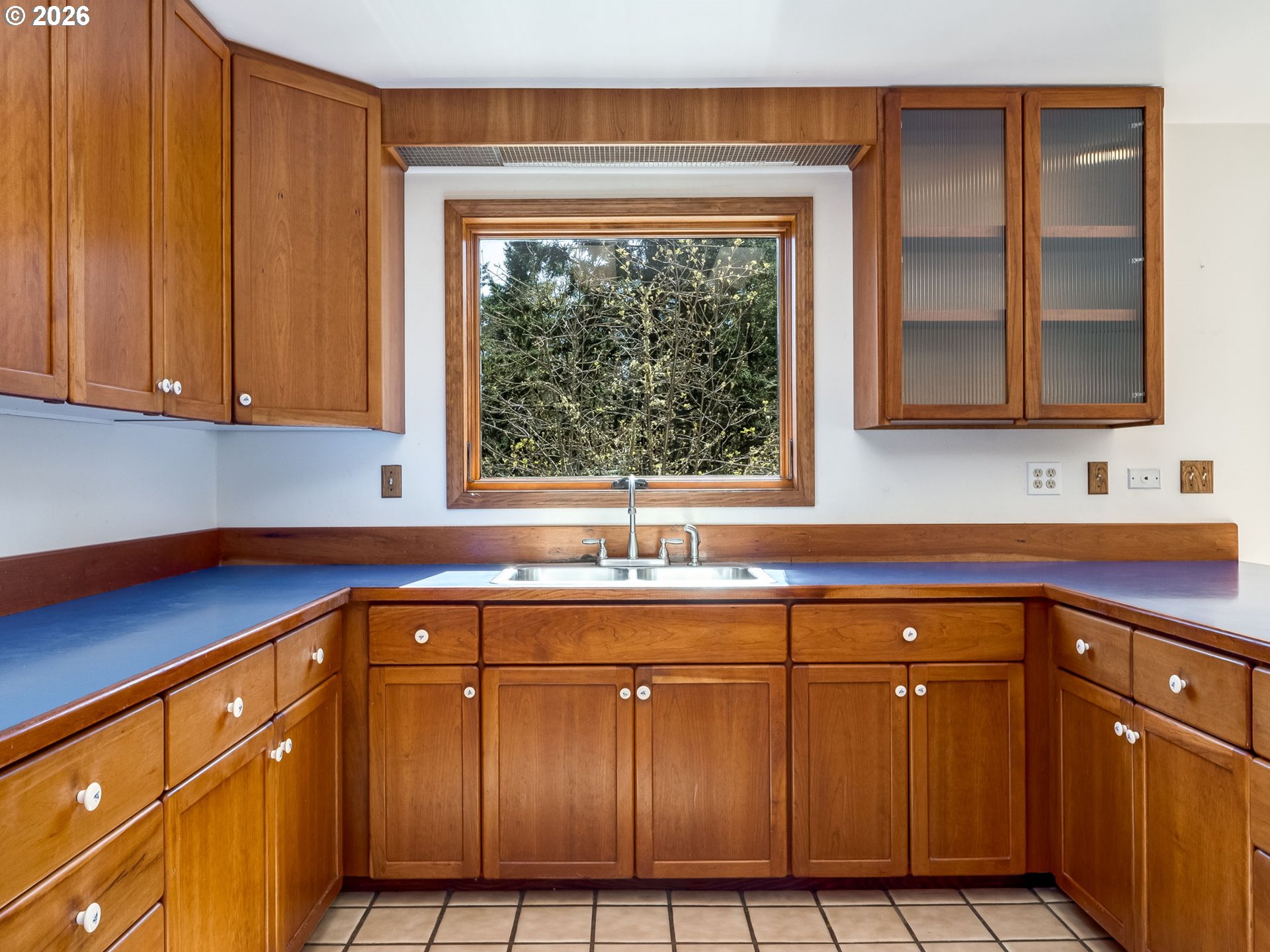 19037 Northwest Meadowlake Road Yamhill, OR 97148 - Photo 12 of 48