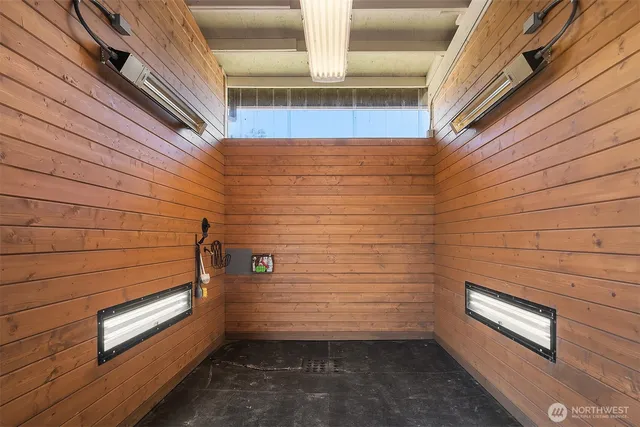 a view of an indoor garage