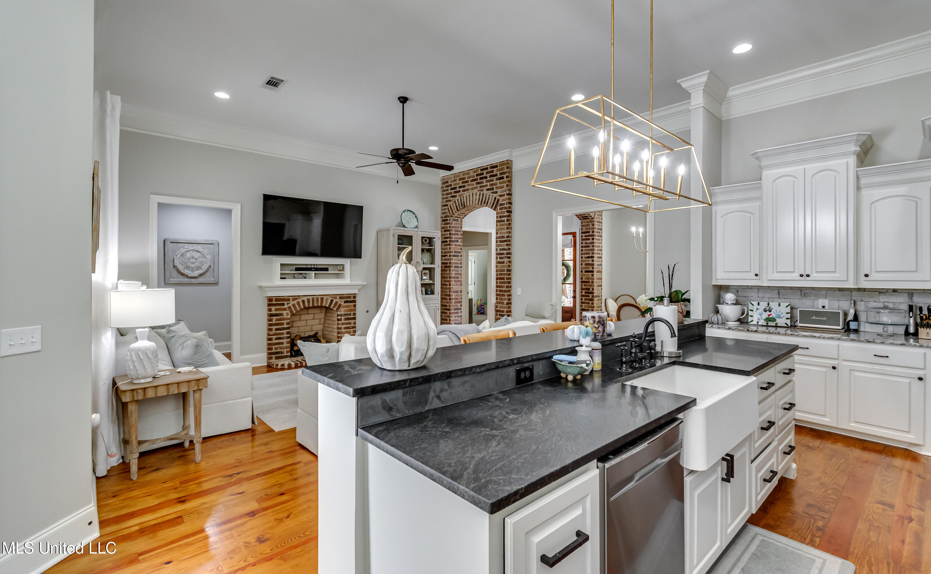 205 East Toulon Street Brandon, MS 39042 - Photo 21 of 51 205 E Toulon St-34