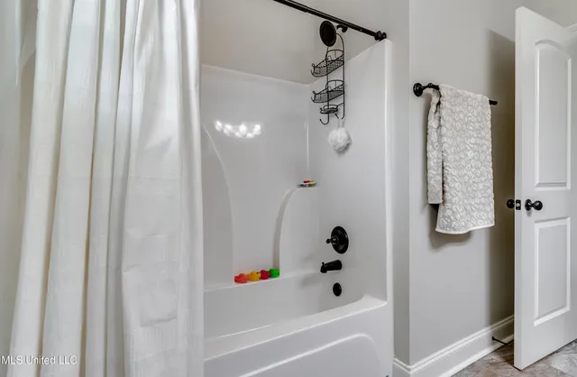 $395,000 | 205 East Toulon Street, Brandon, MS 39042