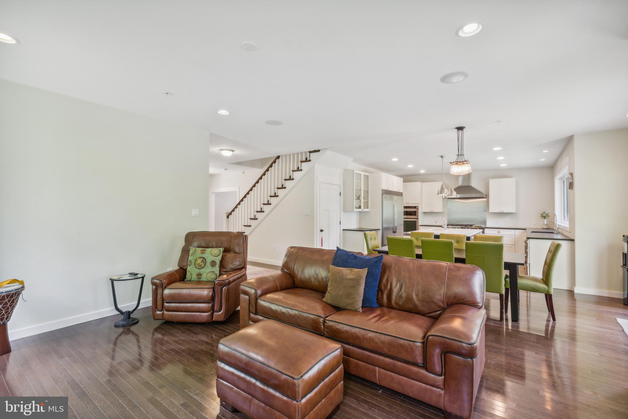 803 Norwood Road Silver Spring, MD 20905 - Photo 21 of 56 Family room with view of kitchen
