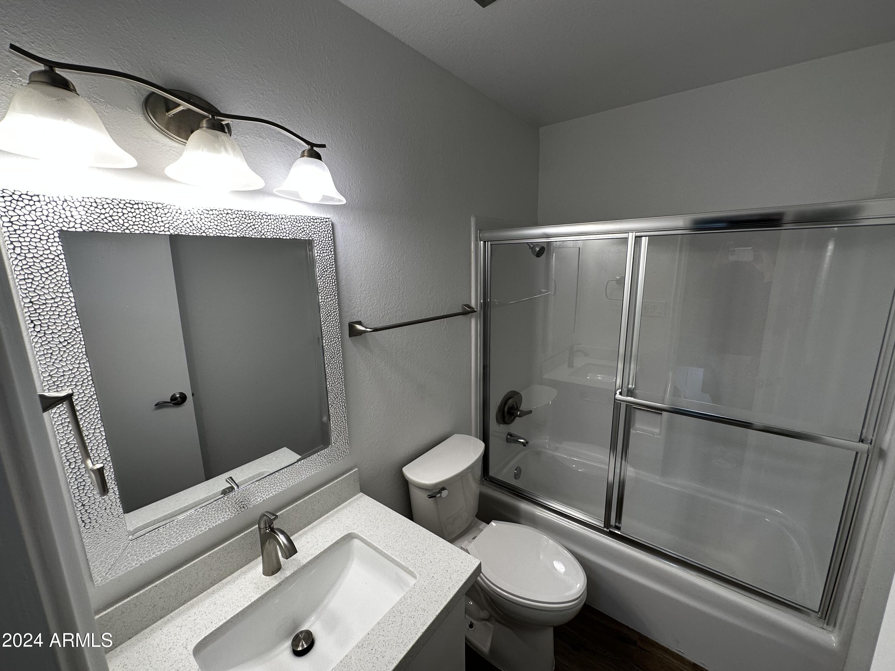1002 East Pueblo Road Phoenix, AZ 85020 - Photo 3 of 53 D06170CE-1671-4498-A88C-C38B6535C7ED