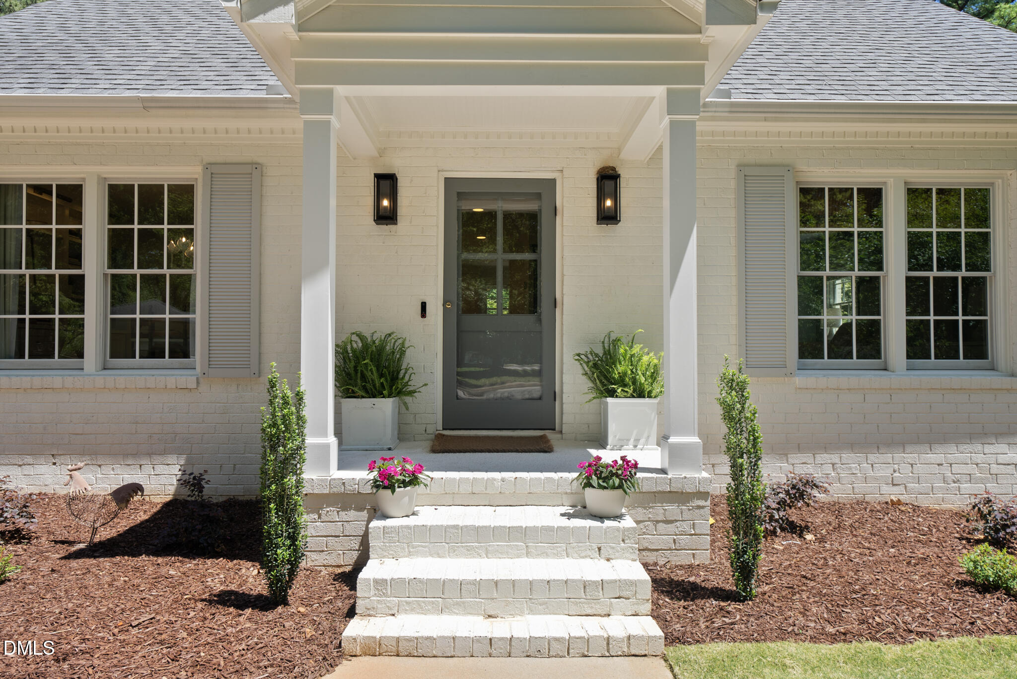 5400 Sweetbriar Drive Raleigh, NC 27609 - Photo 2 of 46 DSC01744