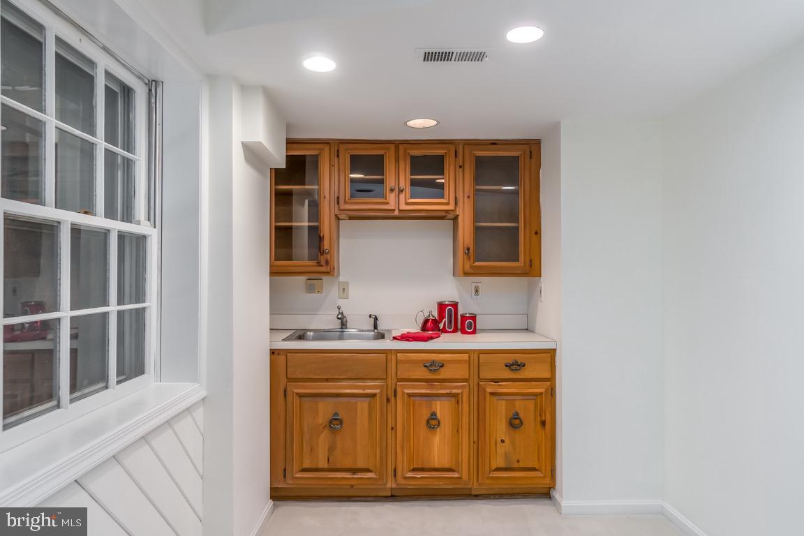 11208 Tara Road Potomac, MD 20854 - Photo 46 of 53 Kitchenette in Basement