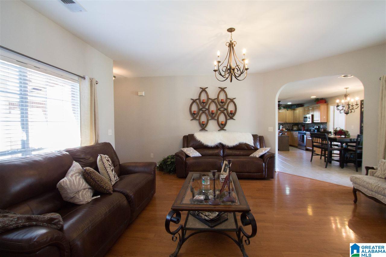 233 Silverstone Lane Alabaster, AL 35007 - Photo 4 of 39