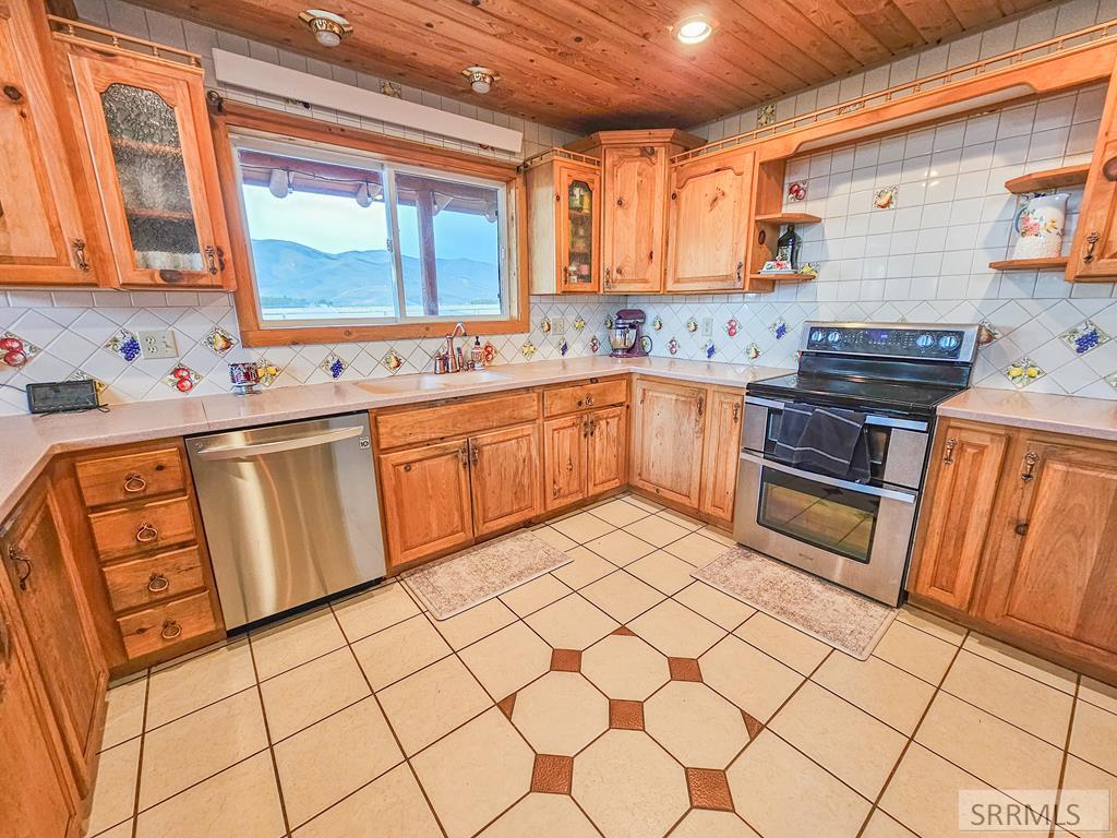 3258 North 3350 West Moore, ID 83255 - Photo 17 of 53