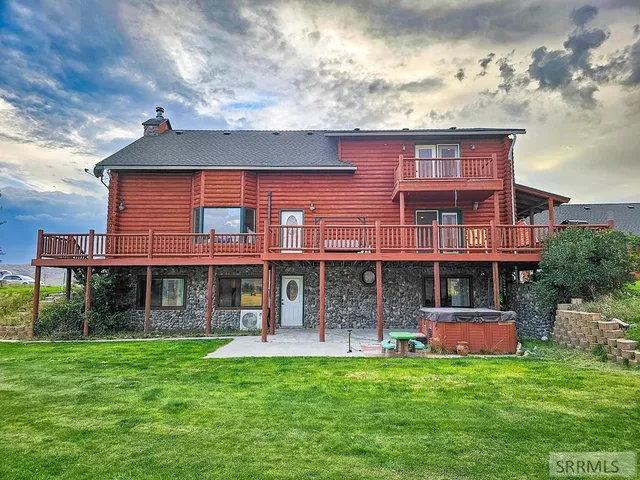 $1,200,000 | 3258 North 3350 West, Moore, ID 83255