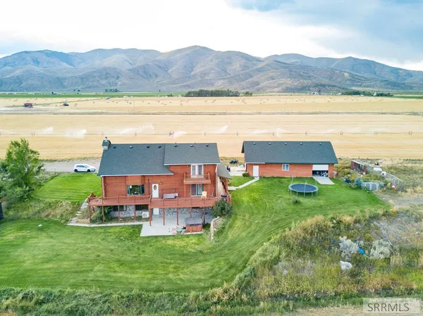 $1,200,000 | 3258 North 3350 West, Moore, ID 83255