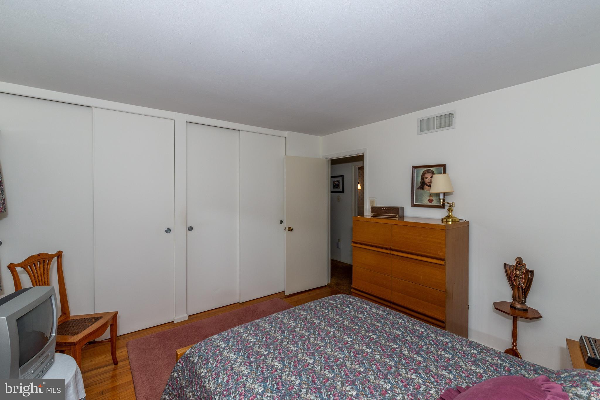 816 Gunnison Road York, PA 17404 - Photo 12 of 26
