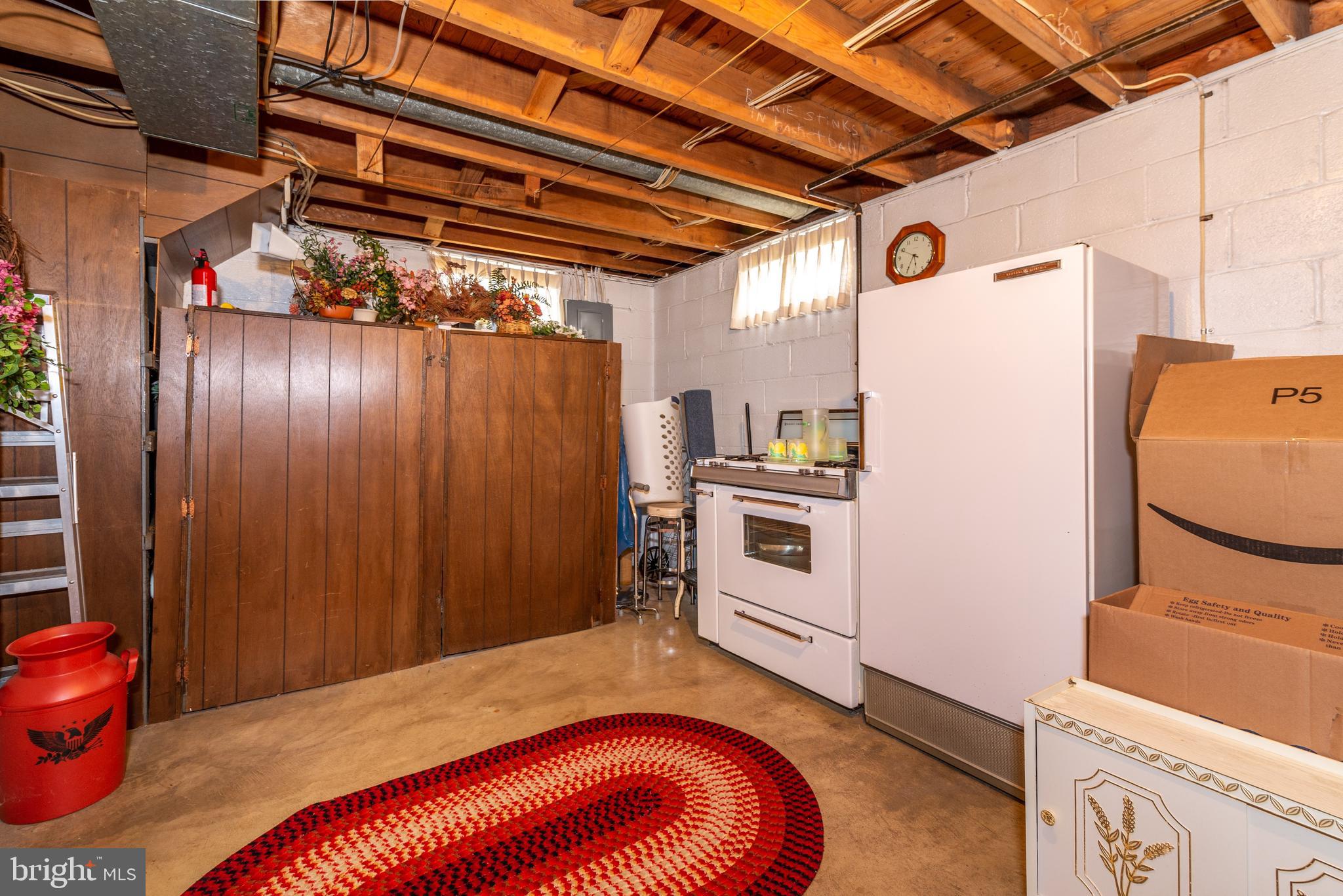 816 Gunnison Road York, PA 17404 - Photo 23 of 26