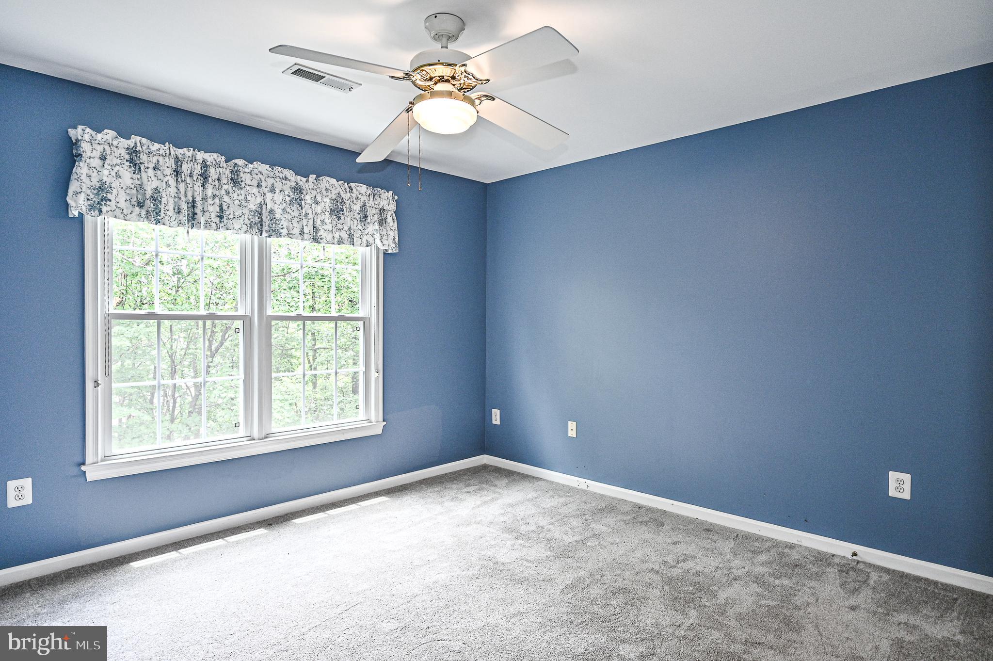 8979 Scott Street Springfield, VA 22153 - Photo 21 of 35 3rd bedroom