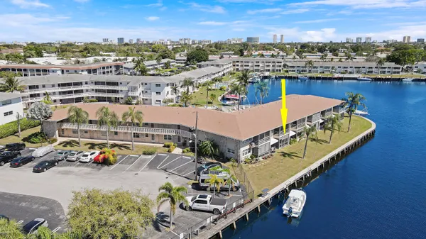$235,000 | 298 Southeast 6th Avenue, Unit 6, Pompano Beach, FL 33060