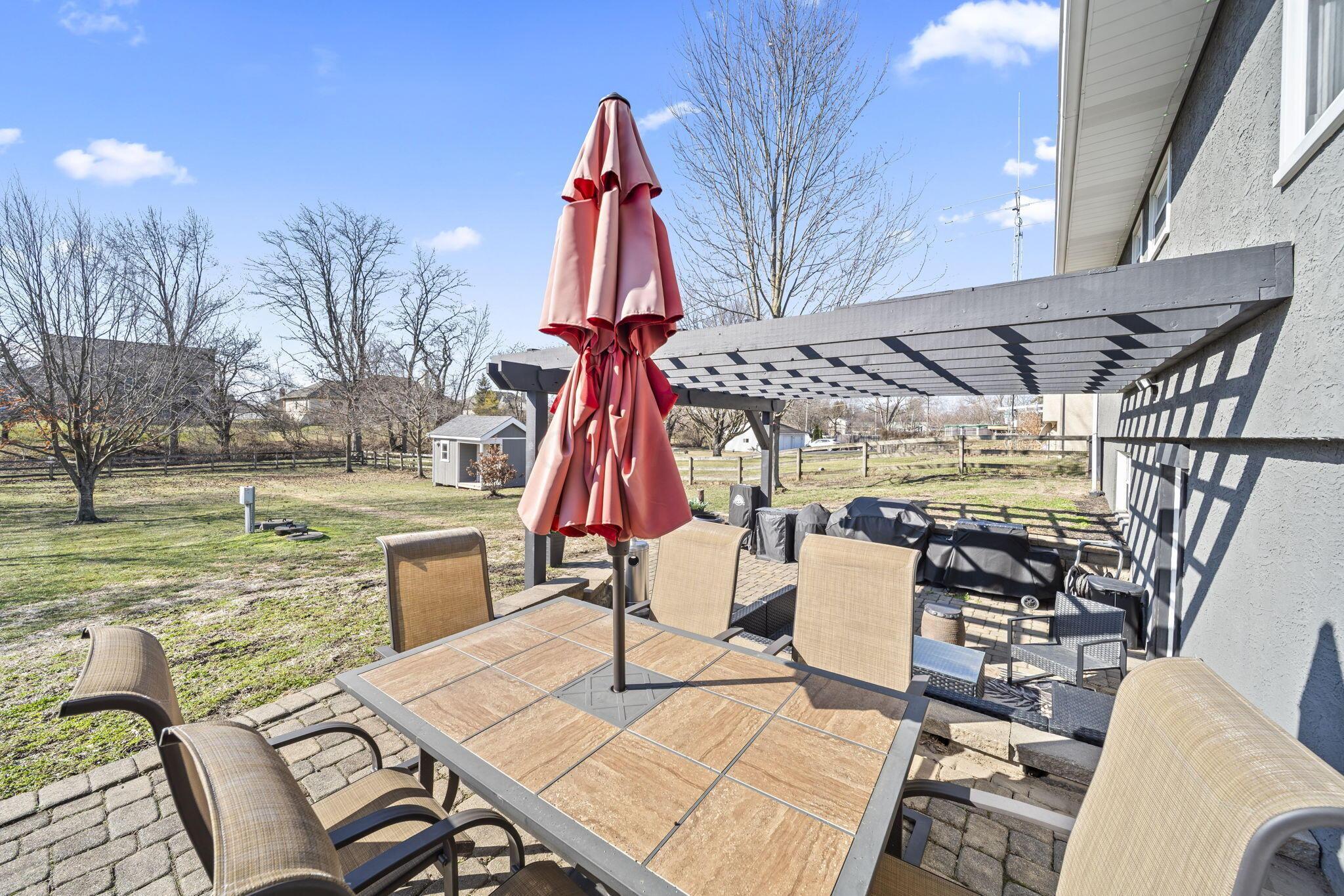 2431 White Road Grove City, OH 43123 - Photo 63 of 81 patio