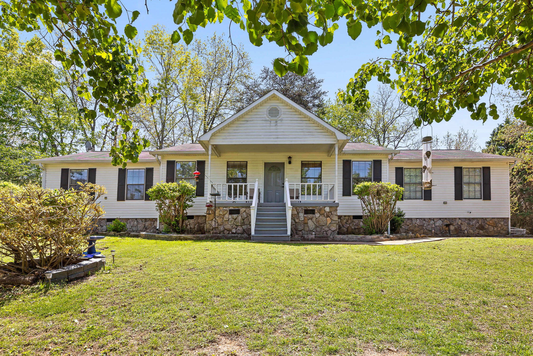 60 Hillside Drive Ringgold, GA 30736 - Photo 2 of 29 34-Hillside-34