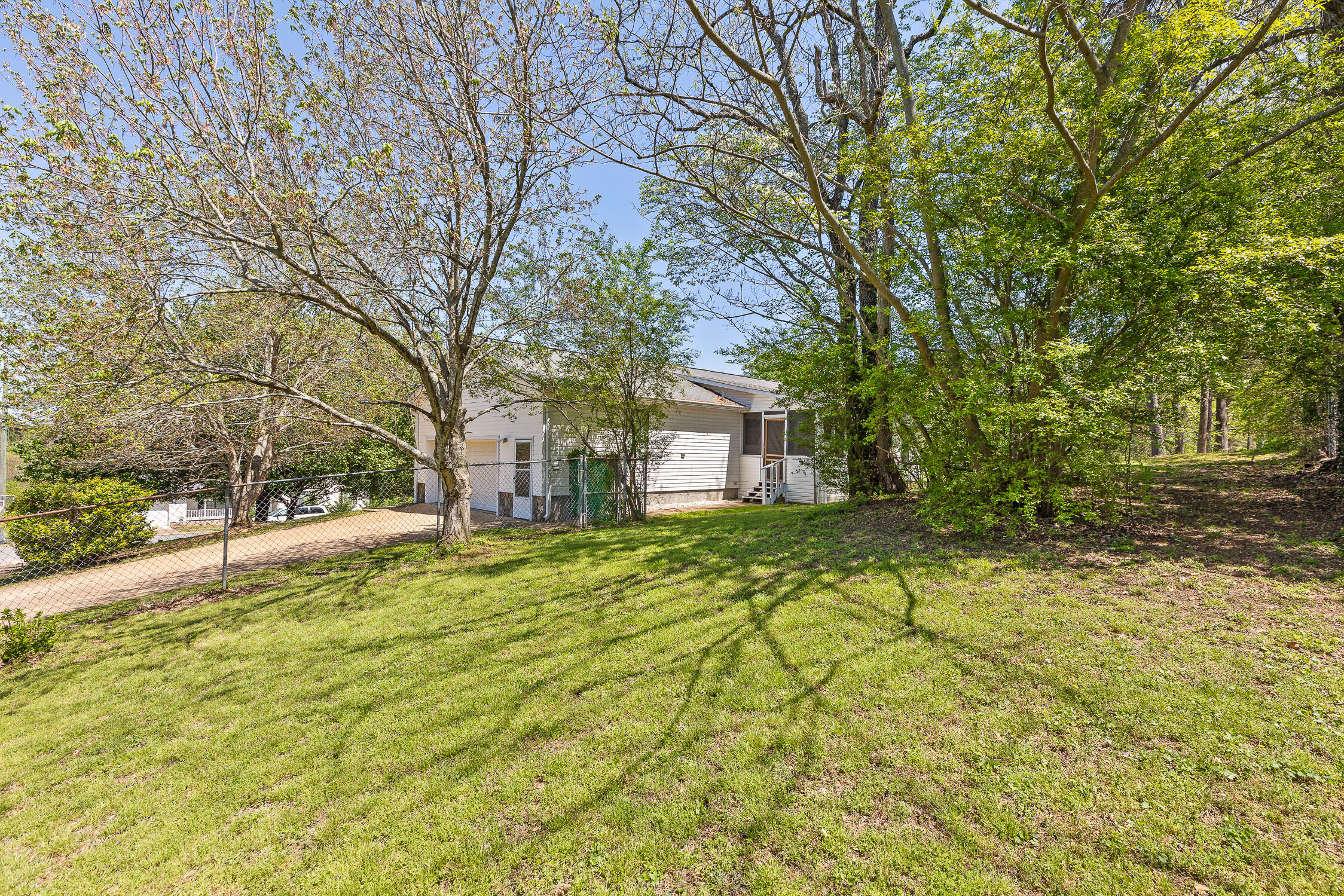 60 Hillside Drive Ringgold, GA 30736 - Photo 6 of 29 28-Hillside-27