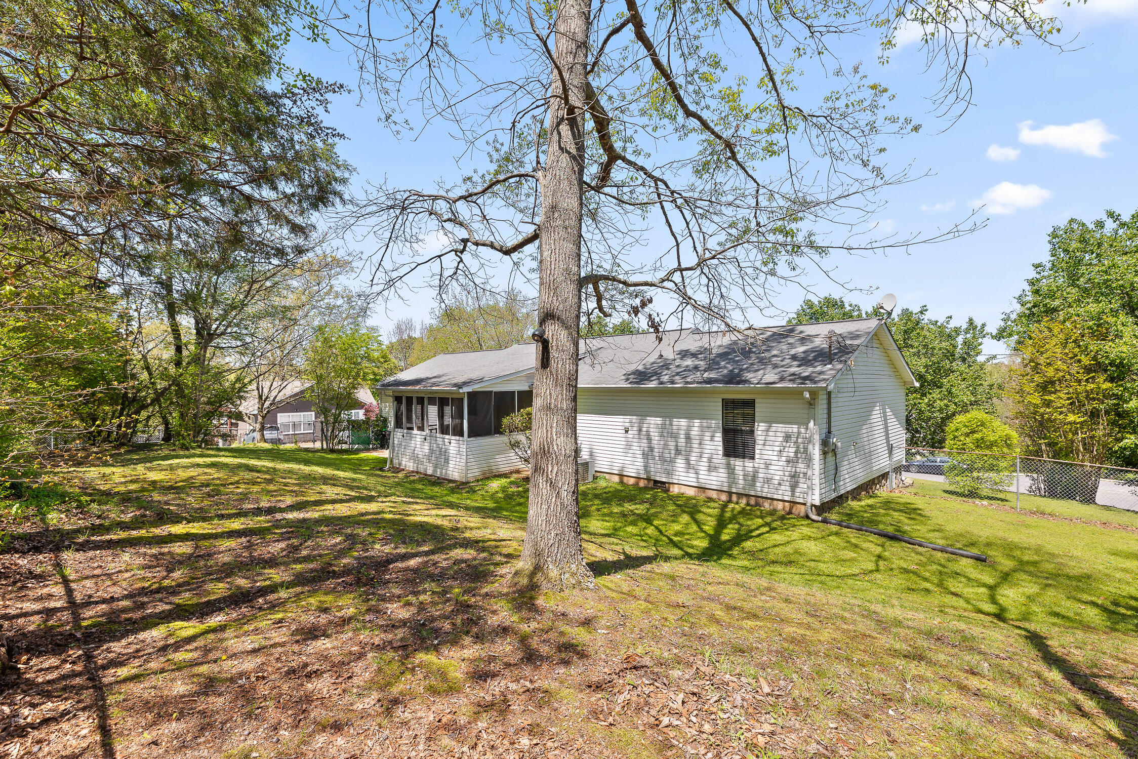 60 Hillside Drive Ringgold, GA 30736 - Photo 8 of 29 31-Hillside-30