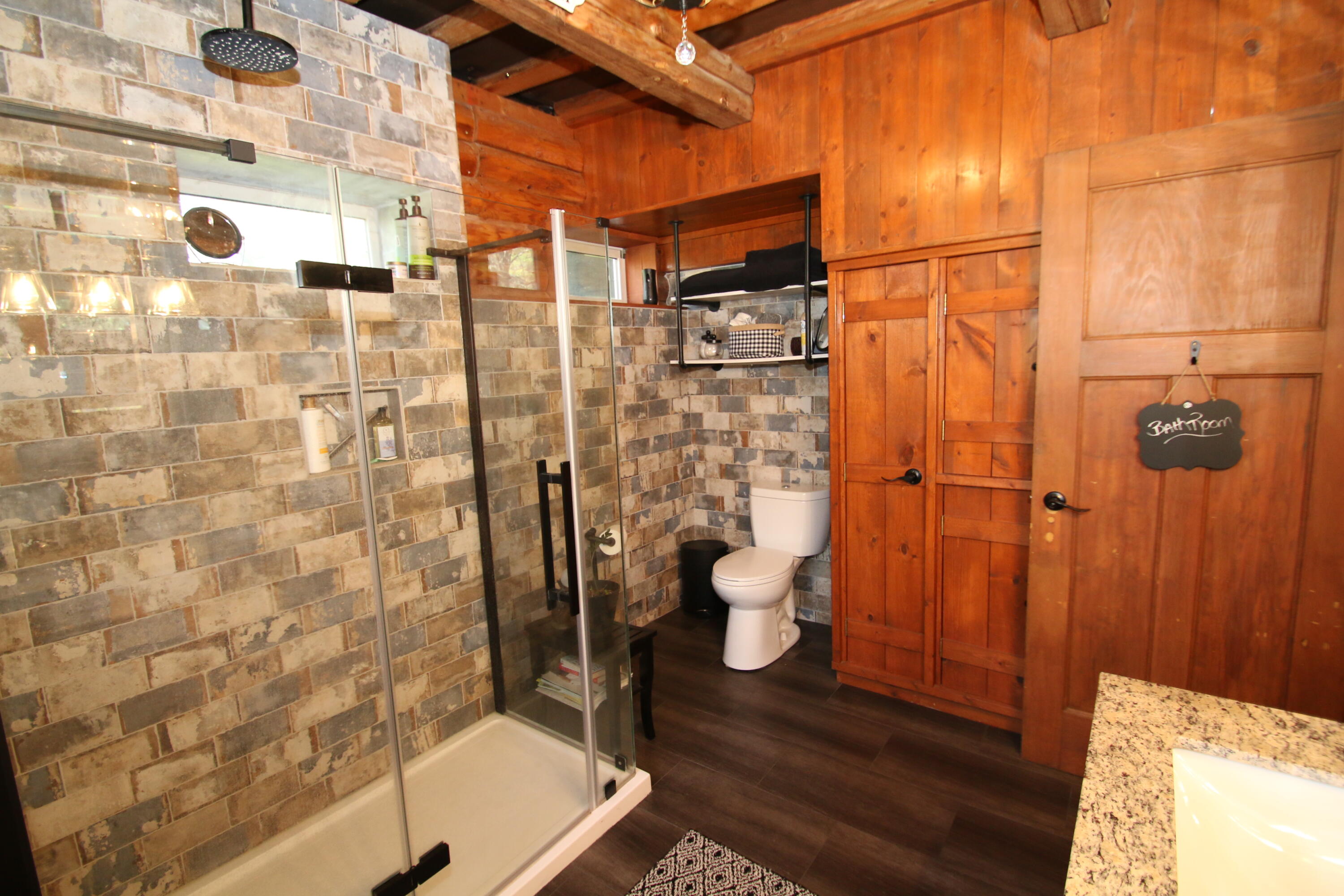 W1353 Pit Road Forest, WI 53057 - Photo 17 of 33 Full Bath on Main