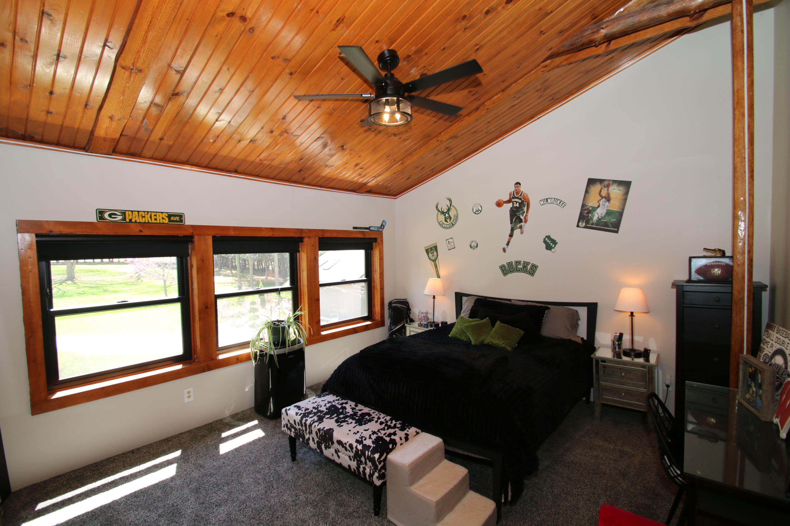 W1353 Pit Road Forest, WI 53057 - Photo 22 of 33 Bedroom 2