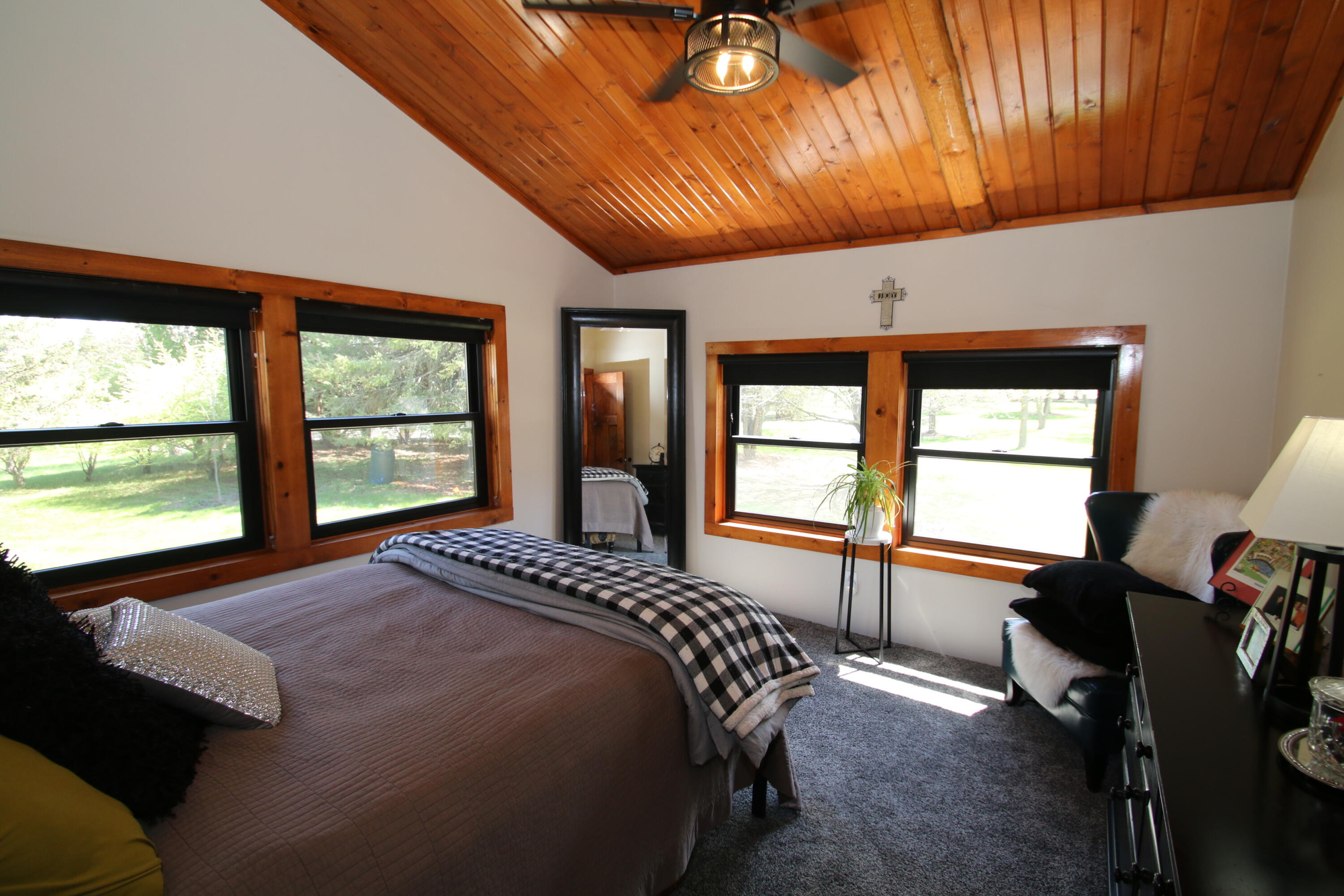 W1353 Pit Road Forest, WI 53057 - Photo 24 of 33 Bedroom 3