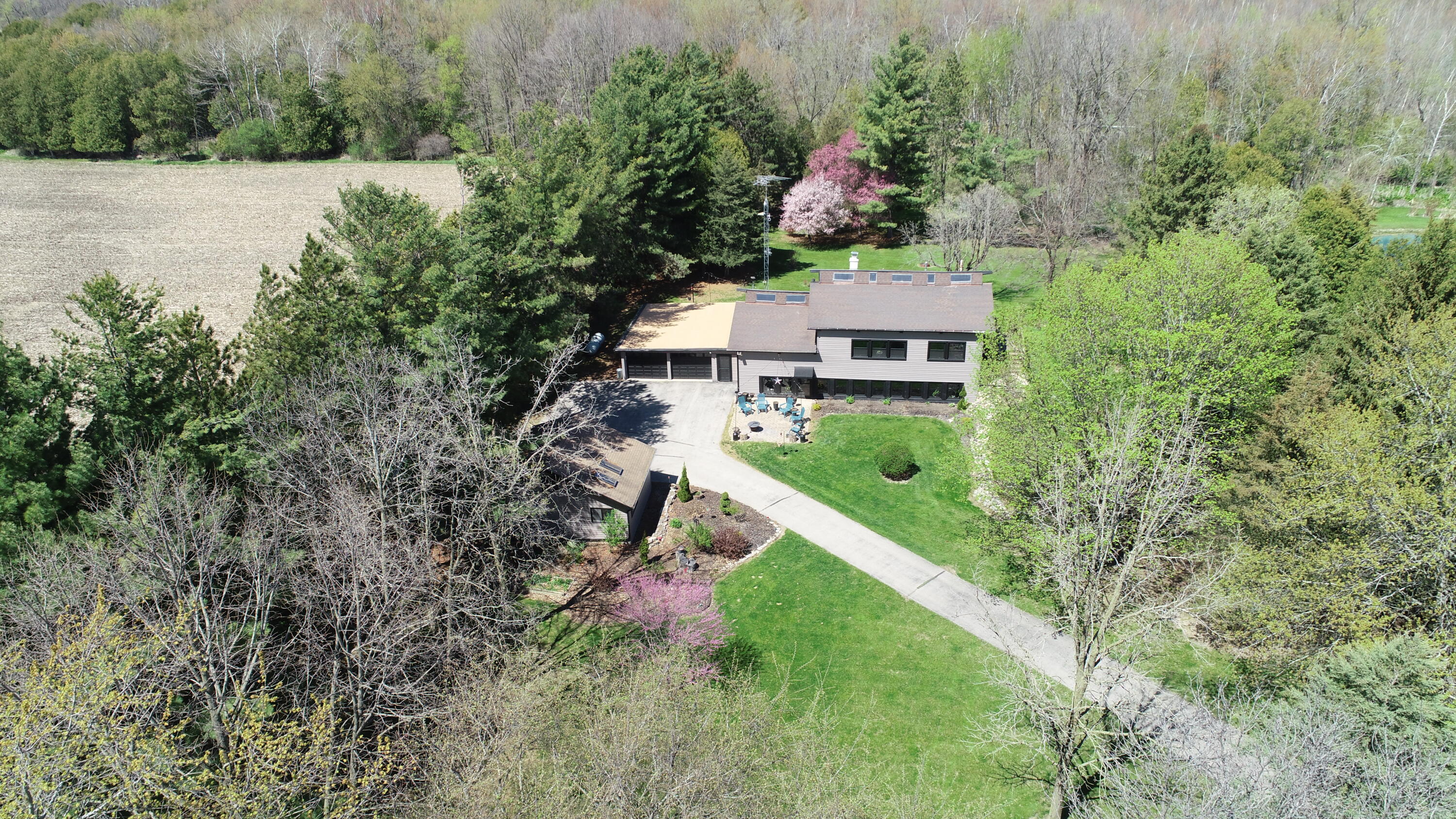 W1353 Pit Road Forest, WI 53057 - Photo 31 of 33 Front Aerial