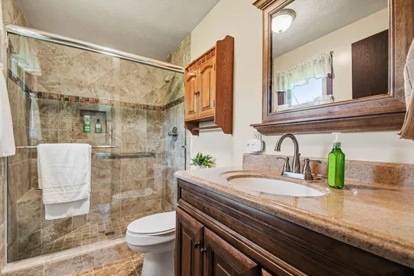 $299,900 | 70620 Dennis Drive, Niles, MI 49120
