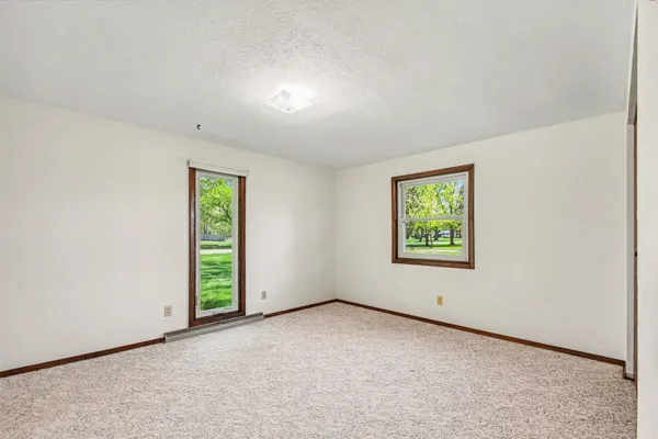 $299,900 | 70620 Dennis Drive, Niles, MI 49120
