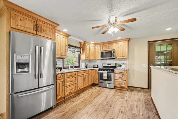 $299,900 | 70620 Dennis Drive, Niles, MI 49120