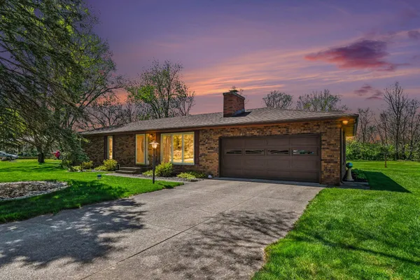$299,900 | 70620 Dennis Drive, Niles, MI 49120