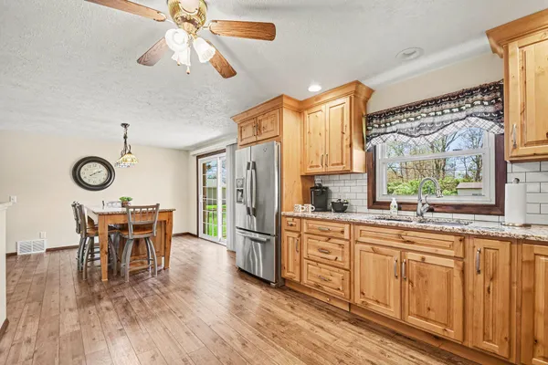 $299,900 | 70620 Dennis Drive, Niles, MI 49120