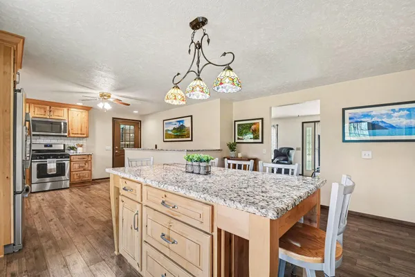 $299,900 | 70620 Dennis Drive, Niles, MI 49120