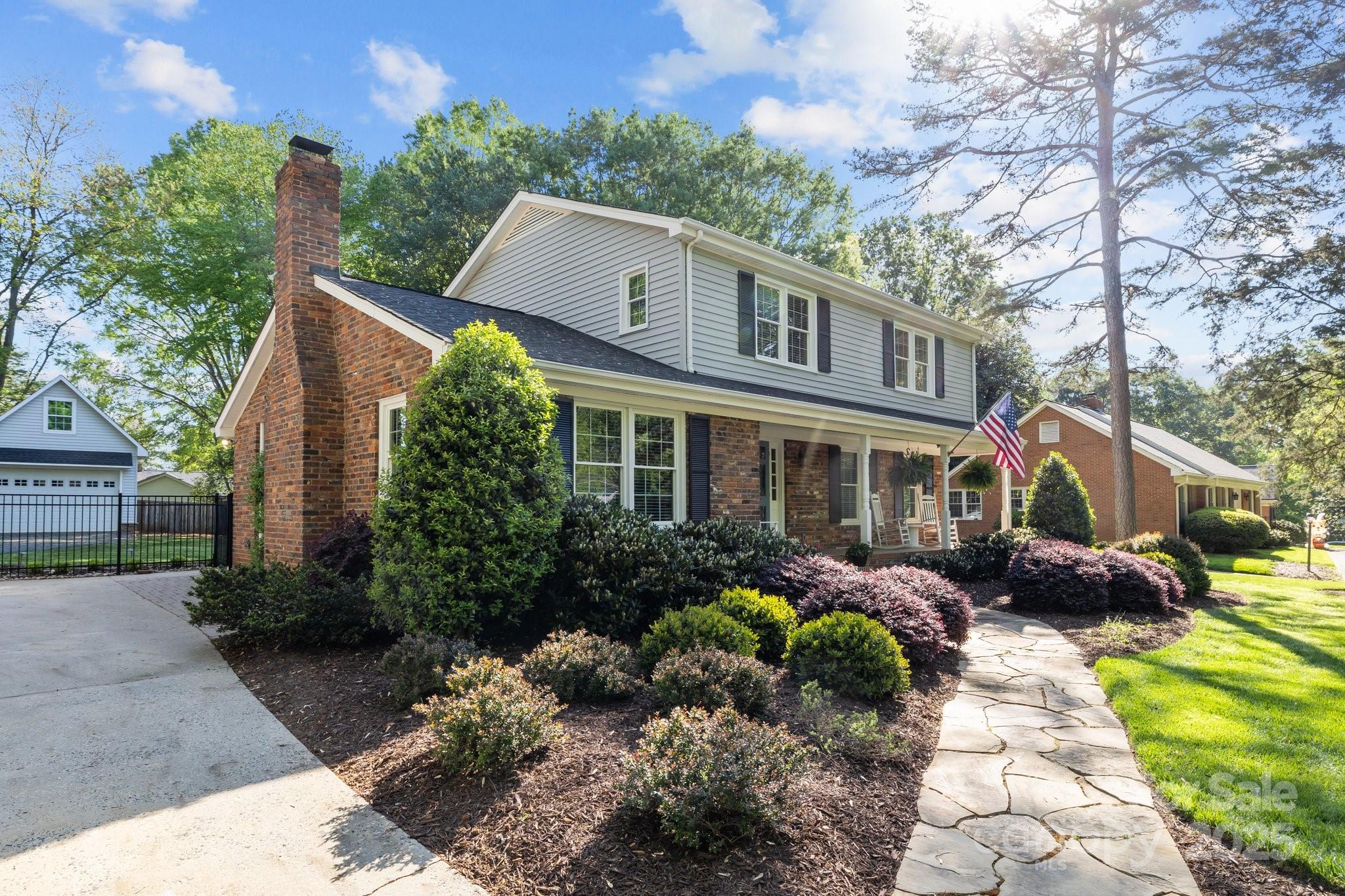 6117 Brace Road Charlotte, NC 28211 - Photo 4 of 47 Gallery Image 4