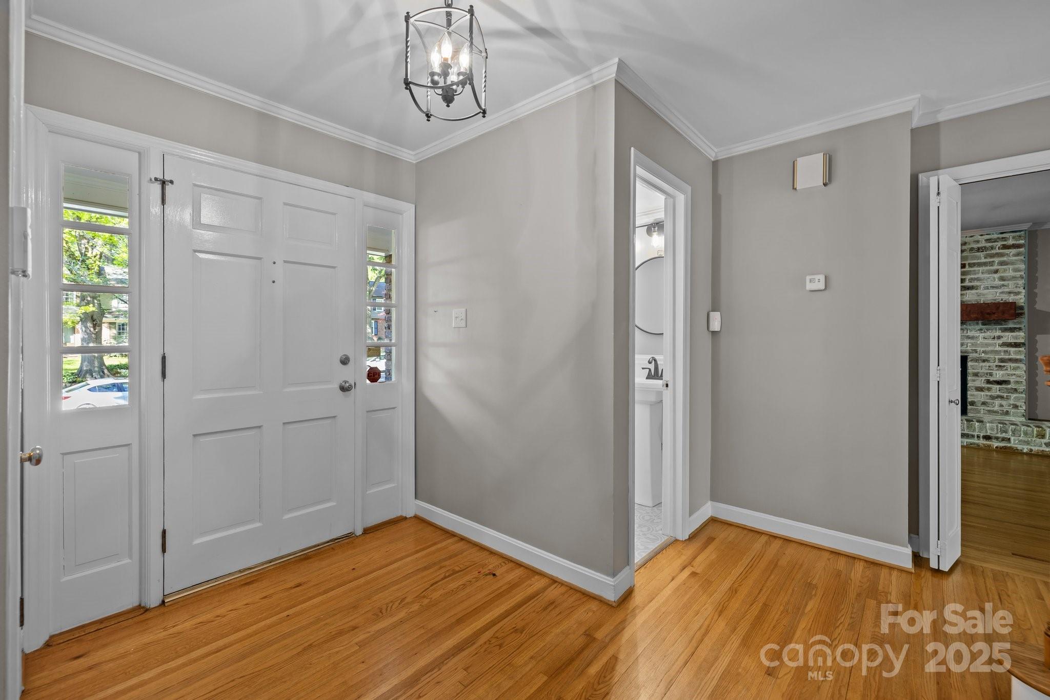 6117 Brace Road Charlotte, NC 28211 - Photo 9 of 47 Gallery Image 9