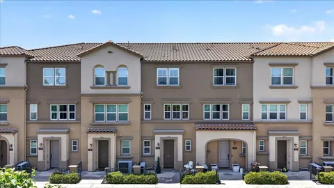 $1,198,000 | 1340 Civic Center Drive, Unit 4, Santa Clara, CA 95050
