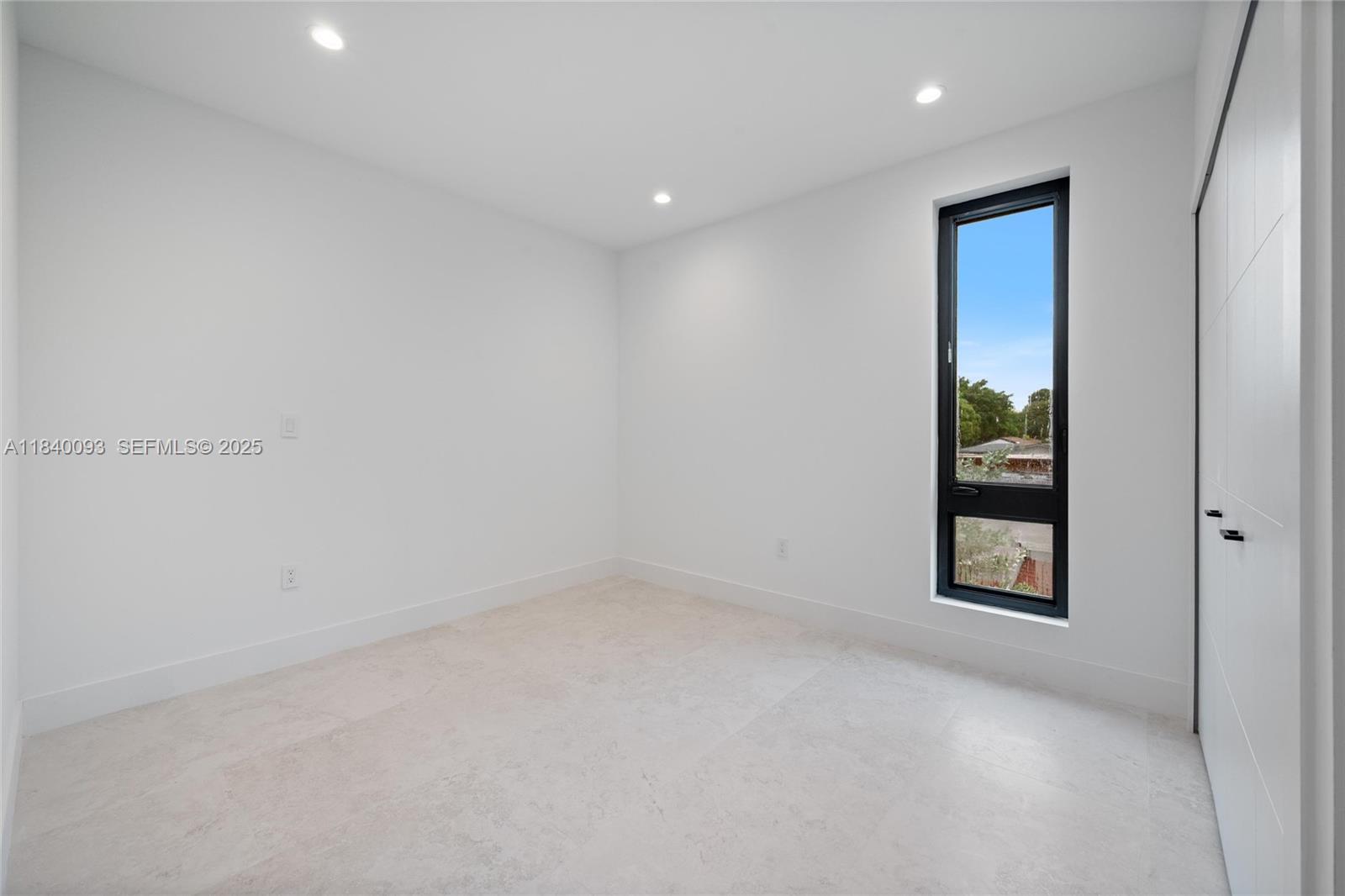 2937 Southwest 21st Street Miami, FL 33145 - Photo 18 of 30