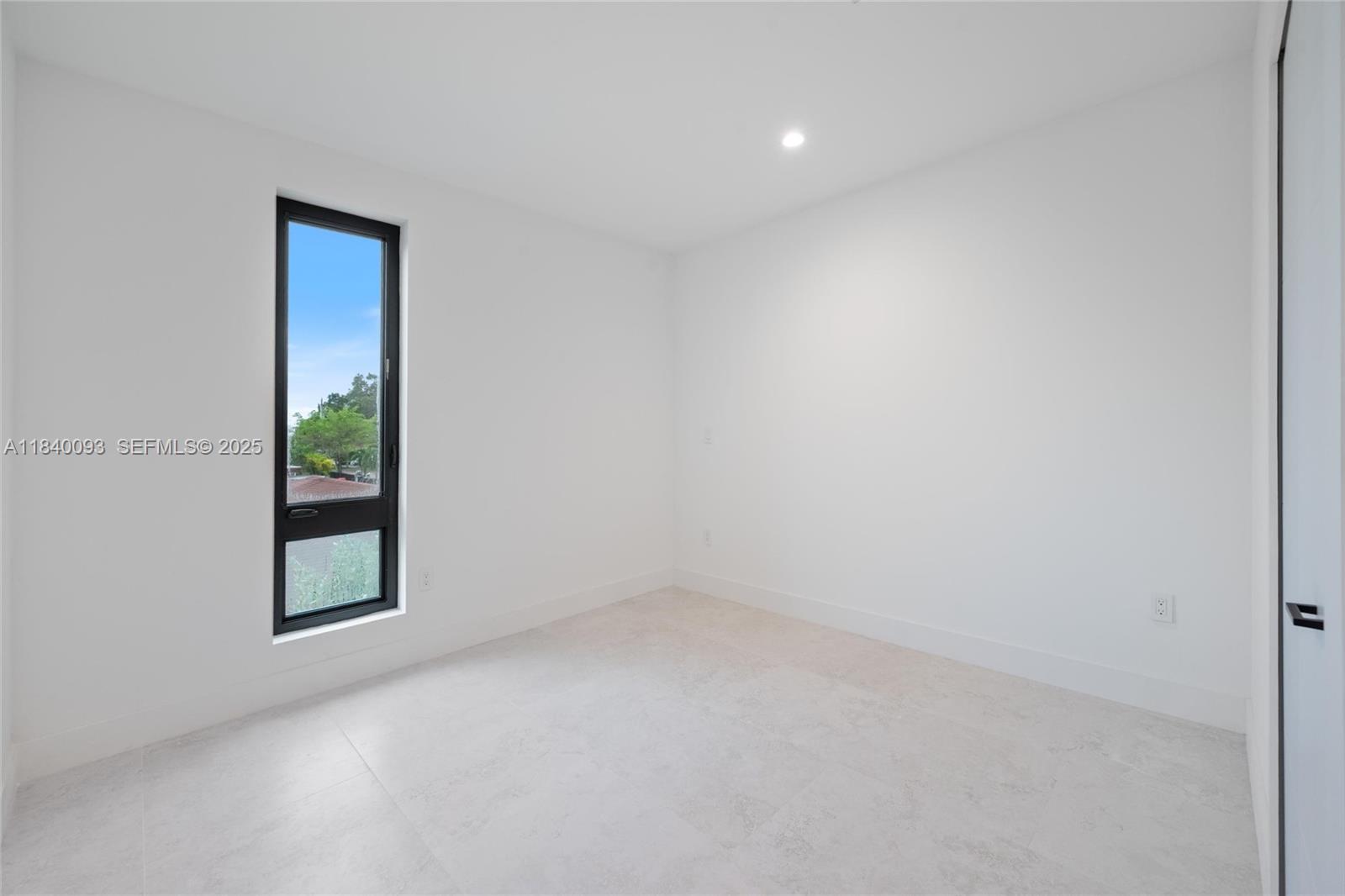 2937 Southwest 21st Street Miami, FL 33145 - Photo 23 of 30