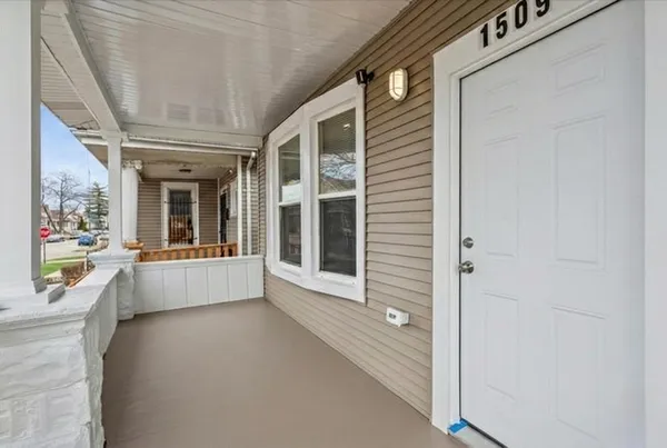 a view of an entryway with a window